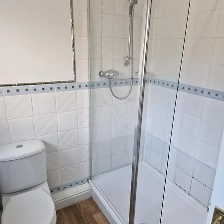 Lovely Spacious 4 In Shared House - Carlisle (Cumbria)